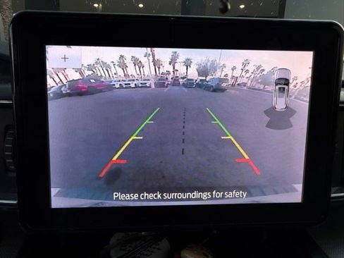 Used 2020 Ford Explorer XLT w/ Equipment Group 202A image 10