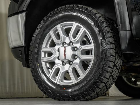Used 2022 GMC Sierra 3500 SLT w/ Texas SLT Premium Package AWD/4WD image 57