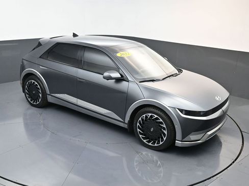 Certified 2023 Hyundai Ioniq 5 Limited w/ Cargo Package image 16