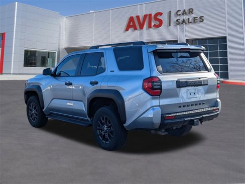 Used 2025 Toyota 4Runner SR5 image 3