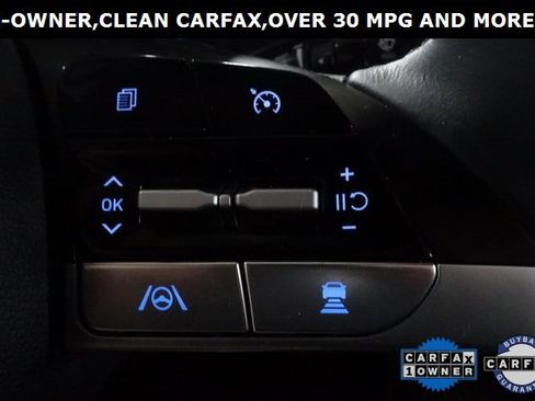 Used 2023 Hyundai Elantra SEL w/ Convenience Package image 12