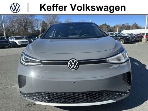 New 2025 Volkswagen ID.4 Pro S Plus AWD/4WD image 8