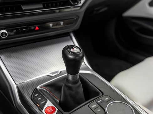 Used 2025 BMW M4 Coupe w/ Executive Package RWD image 31