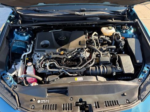 Used 2025 Toyota Camry SE w/ Convenience Package image 33