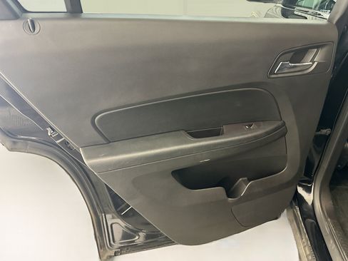 Used 2017 GMC Terrain SLE w/ Convenience Package AWD/4WD image 26