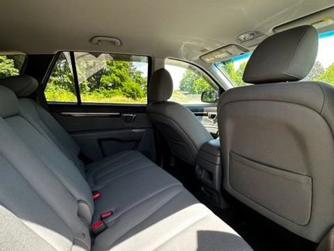 Used 2012 Hyundai Santa Fe GLS AWD/4WD image 18