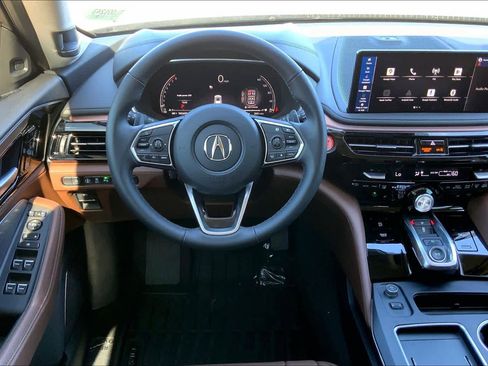 Certified 2026 Acura MDX FWD w/ Technology Package image 5