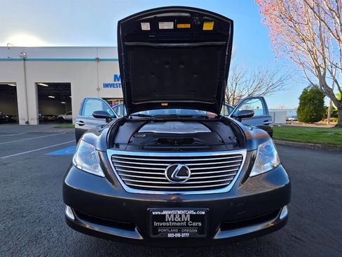 Used 2008 Lexus LS 460 image 30