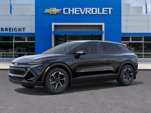 New 2026 Chevrolet Equinox EV LT image 2