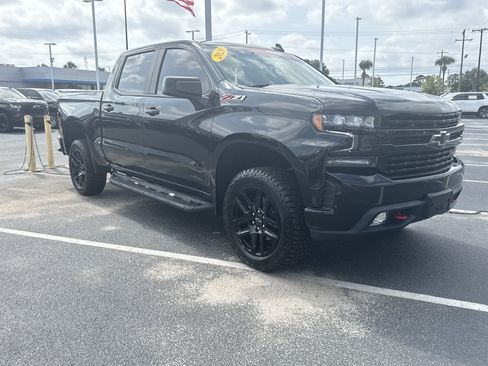 Used 2021 Chevrolet Silverado 1500 LT Trail Boss w/ Bed Protection Package AWD/4WD image 12