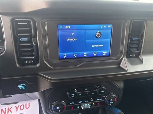 Used 2023 Ford Bronco Outer Banks image 19