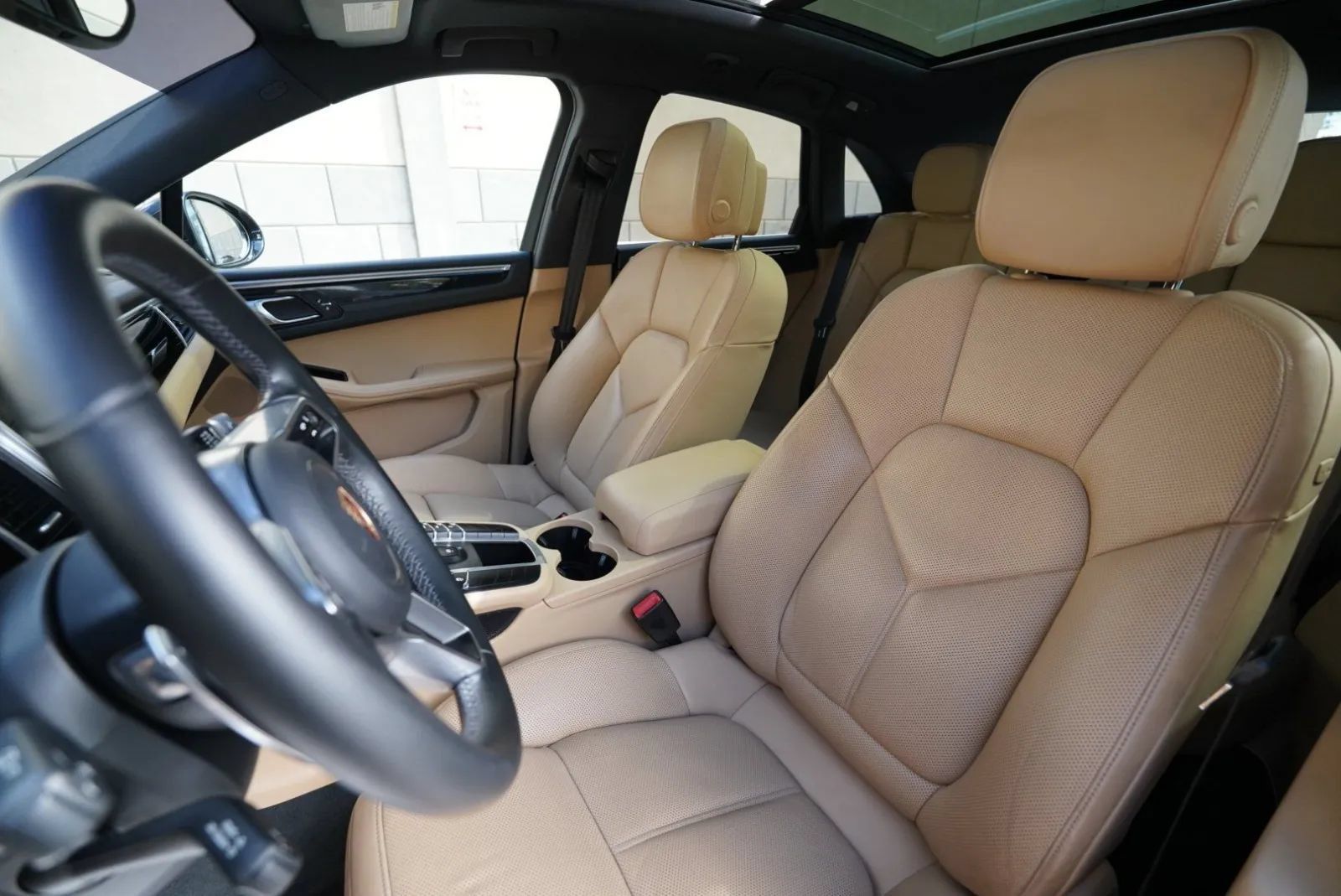 Used 2017 Porsche Macan S AWD/4WD image 19