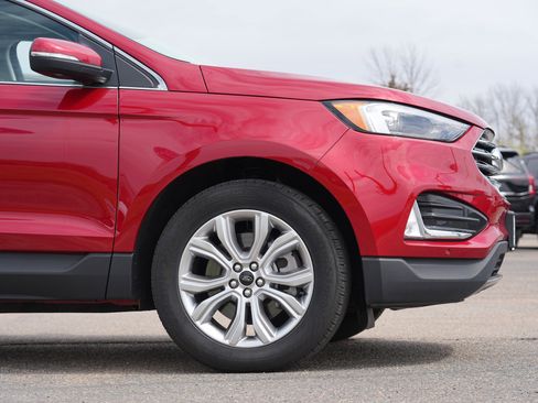 Used 2024 Ford Edge Titanium AWD/4WD image 13