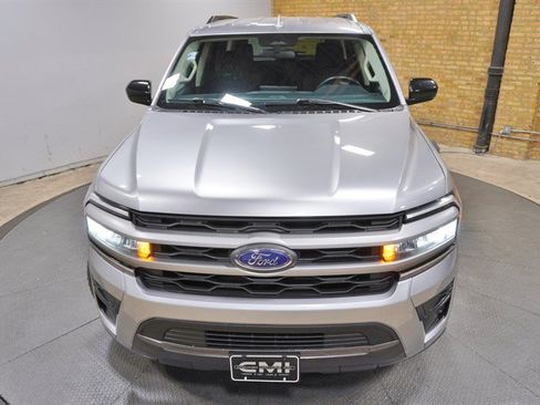 Used 2024 Ford Expedition XL AWD/4WD image 5