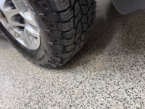 Used 2024 Chevrolet Silverado 2500 LT w/ Convenience Package image 74