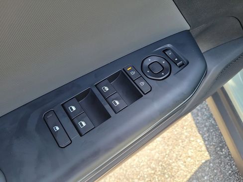New 2026 Kia K4 FWD image 19