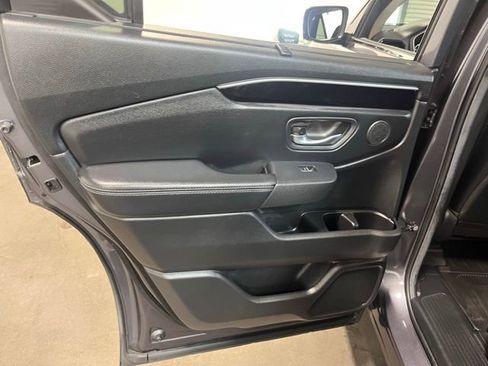 Used 2024 Honda Pilot EX-L image 19