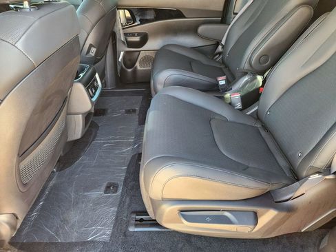 New 2026 Kia Carnival SX Prestige FWD image 20