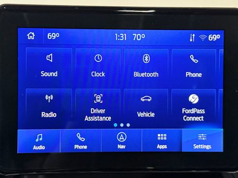 Used 2022 Ford Explorer XLT w/ Equipment Group 202A image 90