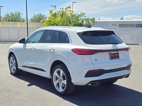 Certified 2025 Audi Q5 Premium w/ Premium Plus AWD/4WD image 4