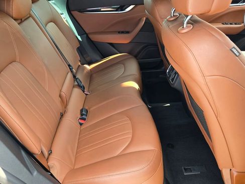 Used 2023 Maserati Levante GT image 17