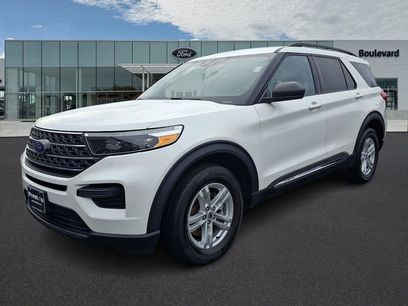 Used 2023 Ford Explorer XLT w/ Class IV Trailer Tow Package