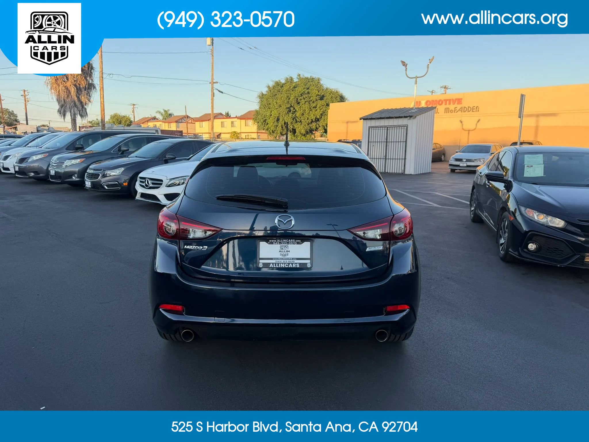 Used 2018 MAZDA MAZDA3 Touring FWD image 5