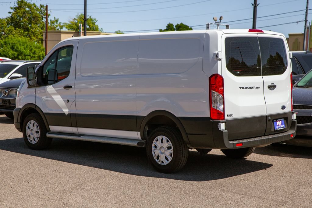 Used 2023 Ford Transit 250 Low Roof w/ Exterior Upgrade Package RWD image 6