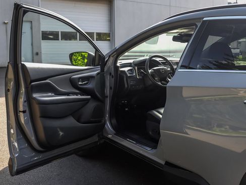 Used 2024 Nissan Murano SV w/ SV Midnight Edition Package AWD/4WD image 25