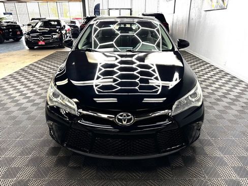 Used 2016 Toyota Camry XSE FWD image 6