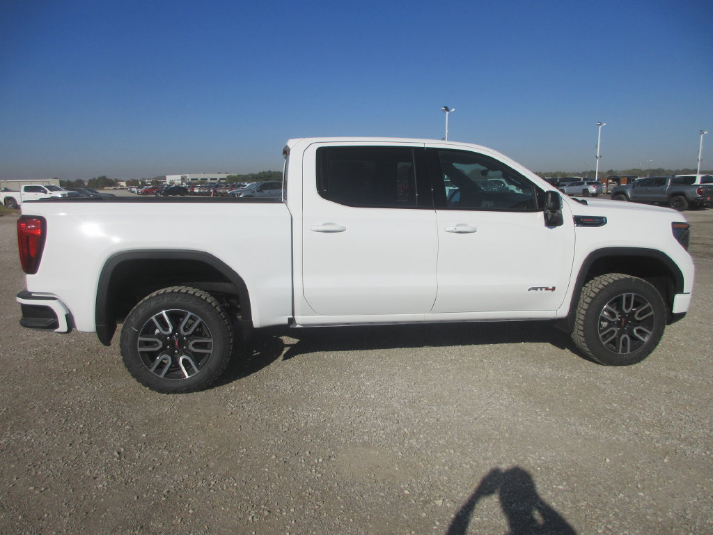 New 2026 GMC Sierra 1500 AT4 w/ AT4 Premium Package AWD/4WD image 3