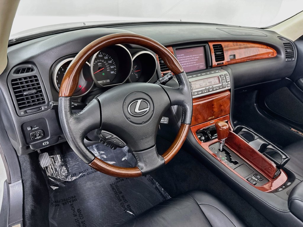 Used 2002 Lexus SC 430 Convertible RWD image 9