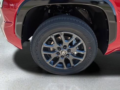 New 2026 Toyota Tundra Platinum AWD/4WD image 28