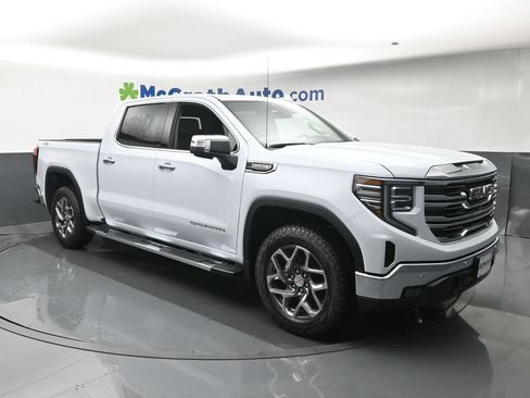 New 2026 GMC Sierra 1500 SLT w/ SLT Premium Plus Package AWD/4WD image 2