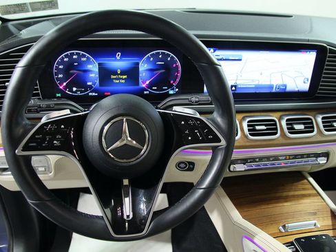 Certified 2024 Mercedes-Benz GLE 450 4MATIC image 22
