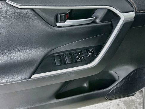 Used 2020 Toyota RAV4 Adventure AWD/4WD image 22