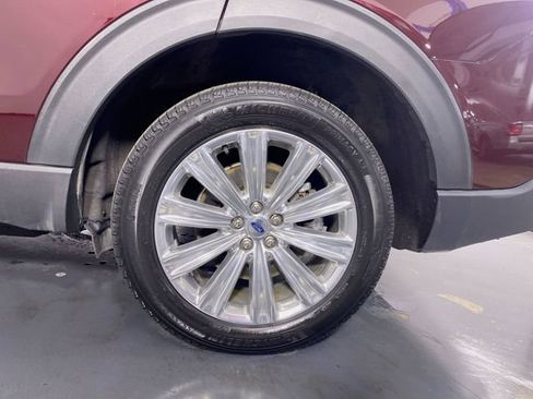 Used 2022 Ford Explorer Limited w/ Hybrid Equipment Group 310A image 5