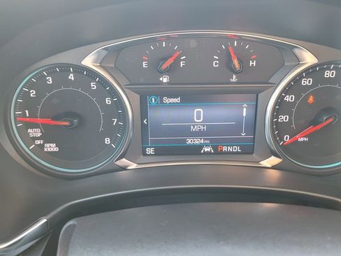 Used 2023 Chevrolet Equinox LT FWD image 19