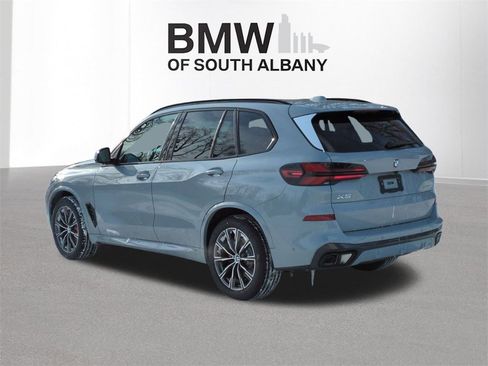 New 2026 BMW X5 xDrive40i w/ M Sport Package image 4