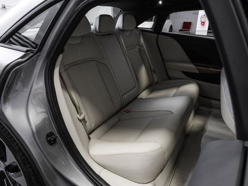 Used 2022 Lucid Air Grand Touring AWD/4WD image 38