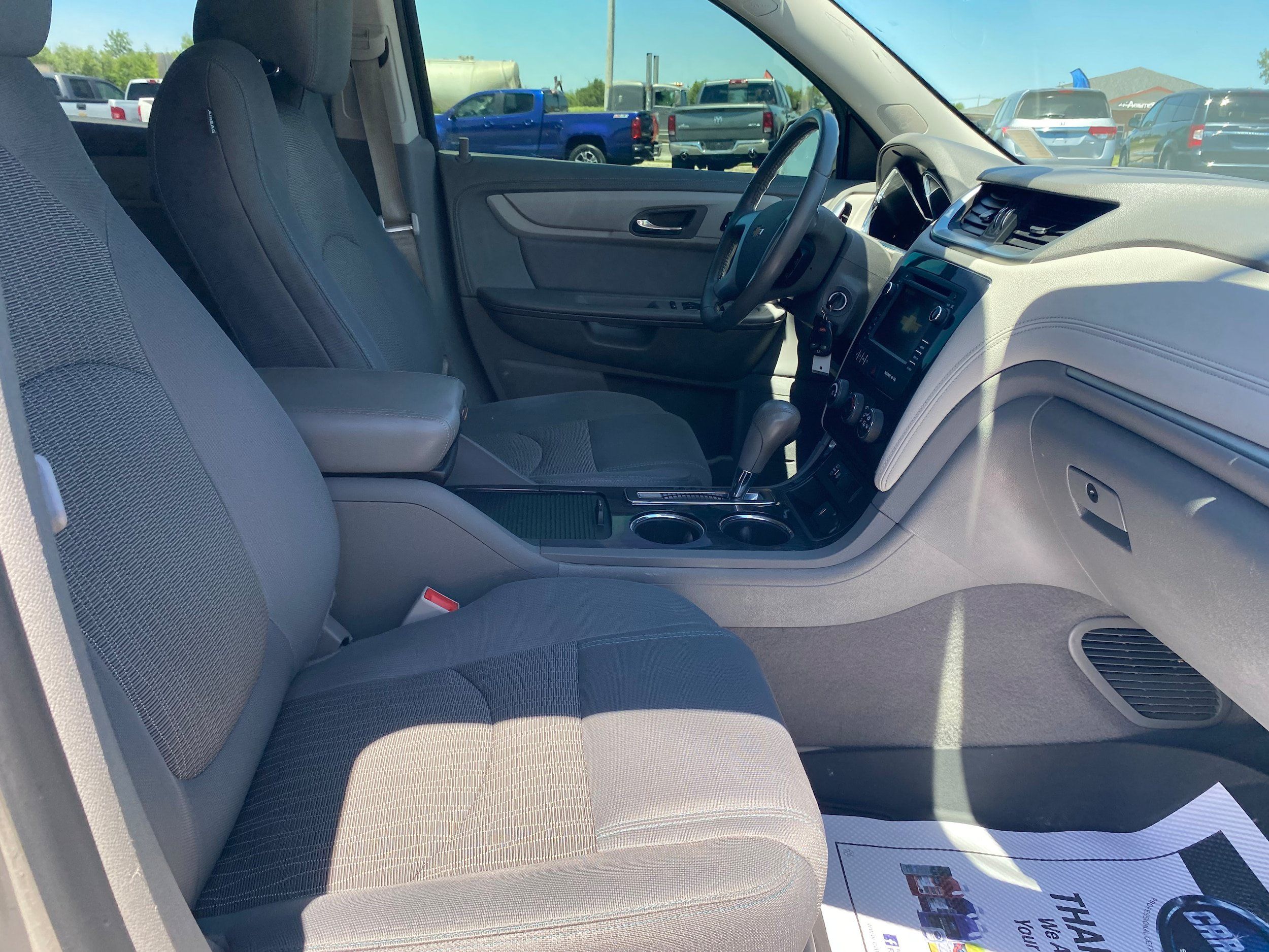 Used 2017 Chevrolet Traverse LT FWD image 14
