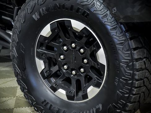 New 2025 GMC Hummer EV 3X w/ Battery Pack, 24 Module Pack image 3