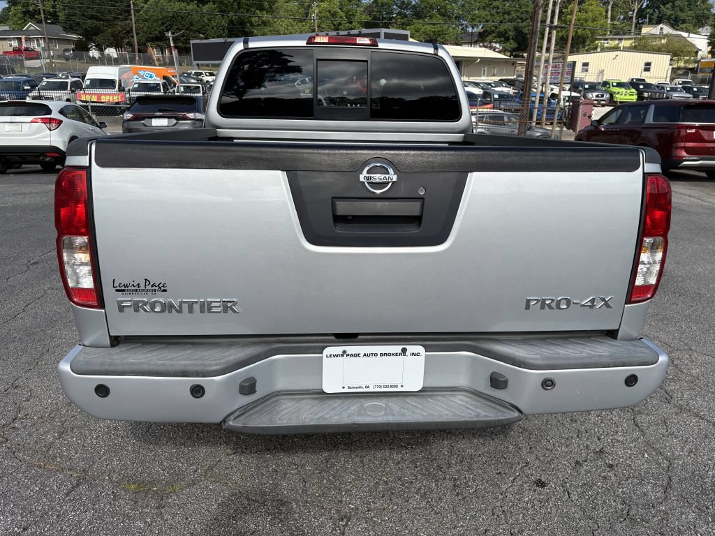 Used 2015 Nissan Frontier PRO-4X AWD/4WD image 4