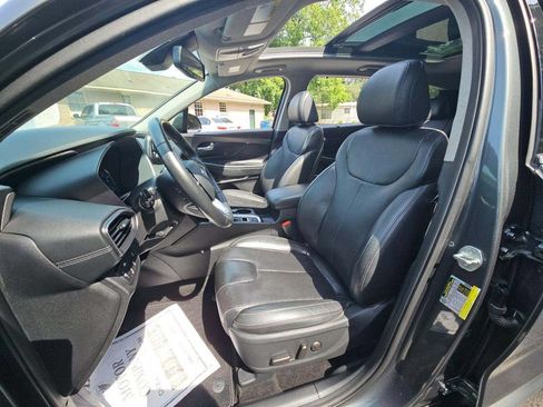 Used 2020 Hyundai Santa Fe SEL w/ Convenience + Premium Package FWD image 7