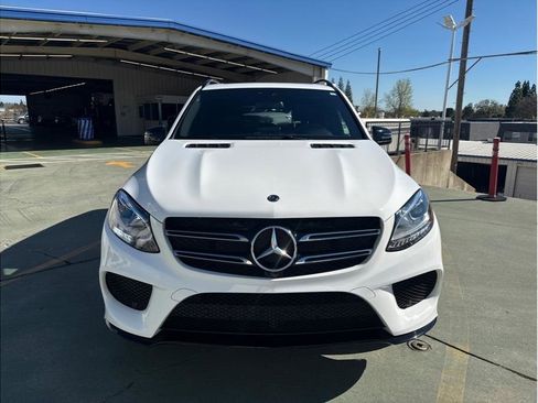 Used 2018 Mercedes-Benz GLE 350 image 4