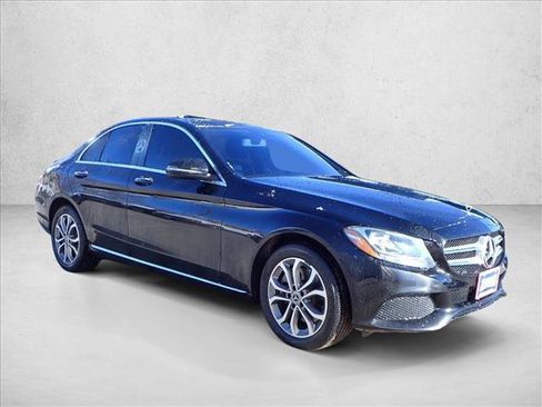 Used 2017 Mercedes-Benz C 300 4MATIC Sedan image 6
