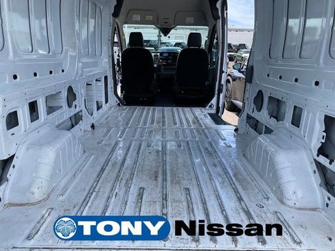 Used 2022 Ford Transit 250 148 High Roof AWD image 29