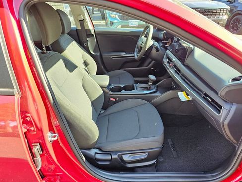 New 2026 Kia K4 FWD image 26