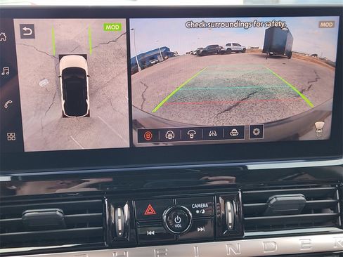 New 2026 Nissan Pathfinder Platinum image 13