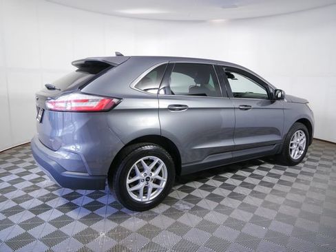 Certified 2024 Ford Edge SEL w/ Convenience Package AWD/4WD image 8
